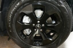 
										2023 Land Rover Defender 110 X-Dynamic SE full									