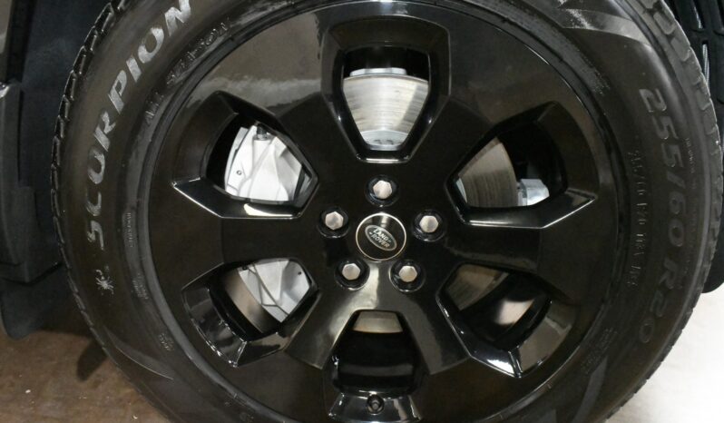 
								2023 Land Rover Defender 110 X-Dynamic SE full									