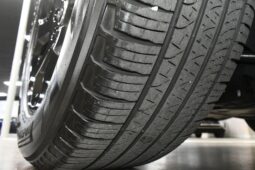 
										2023 Land Rover Defender 110 X-Dynamic SE full									