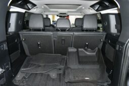 
										2023 Land Rover Defender 110 X-Dynamic SE full									