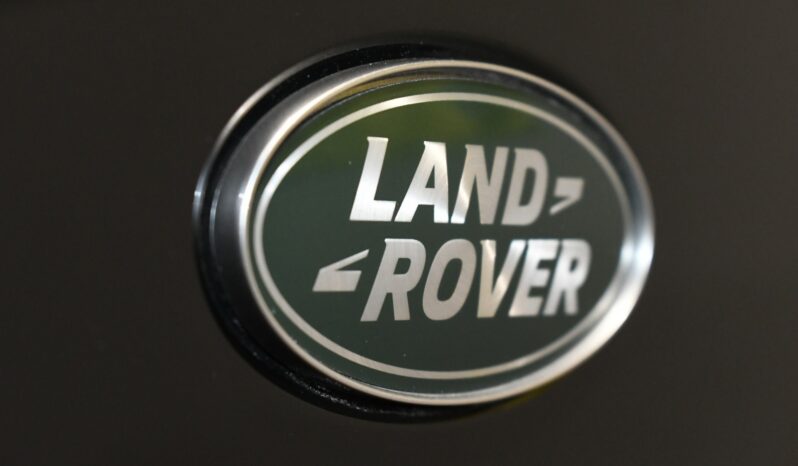 
								2023 Land Rover Defender 110 X-Dynamic SE full									