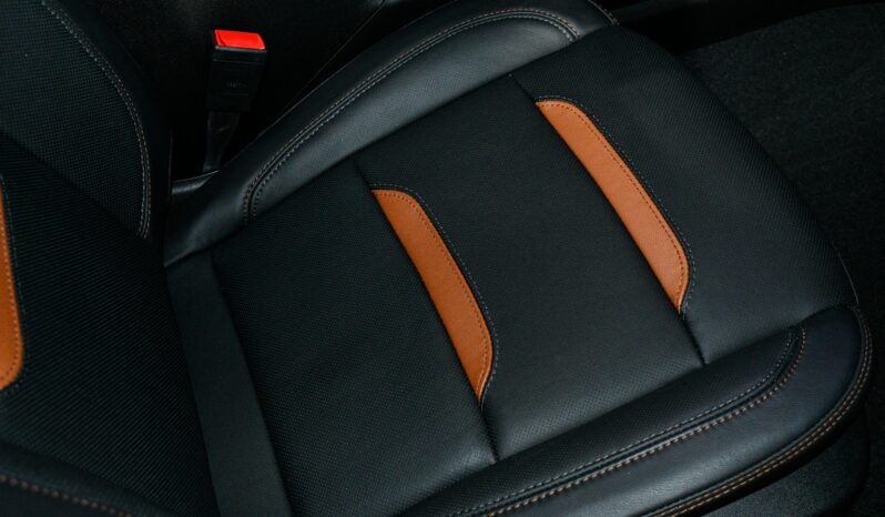 
								2025 GMC Sierra 1500 AT4 full									