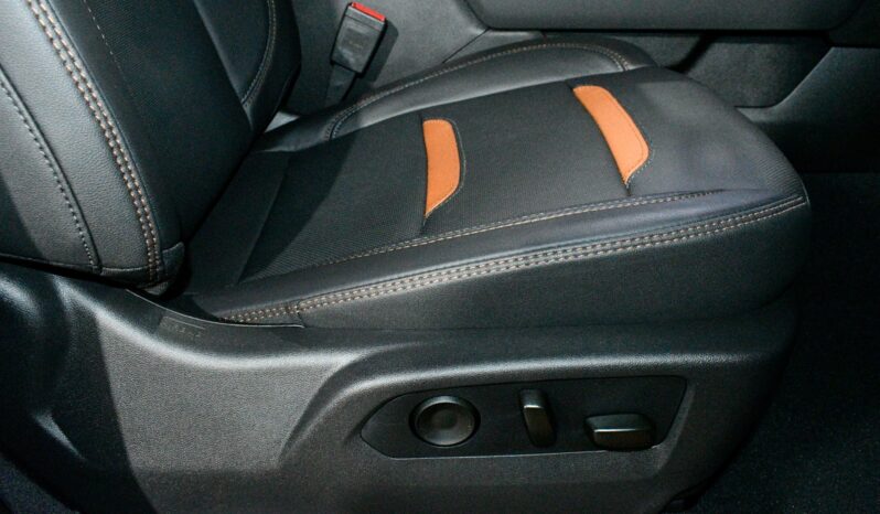 
								2025 GMC Sierra 1500 AT4 full									