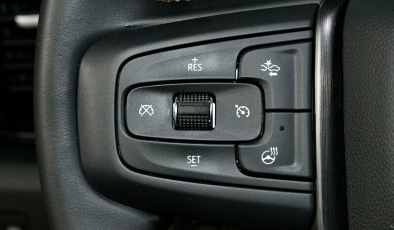 
								2025 GMC Sierra 1500 AT4 full									