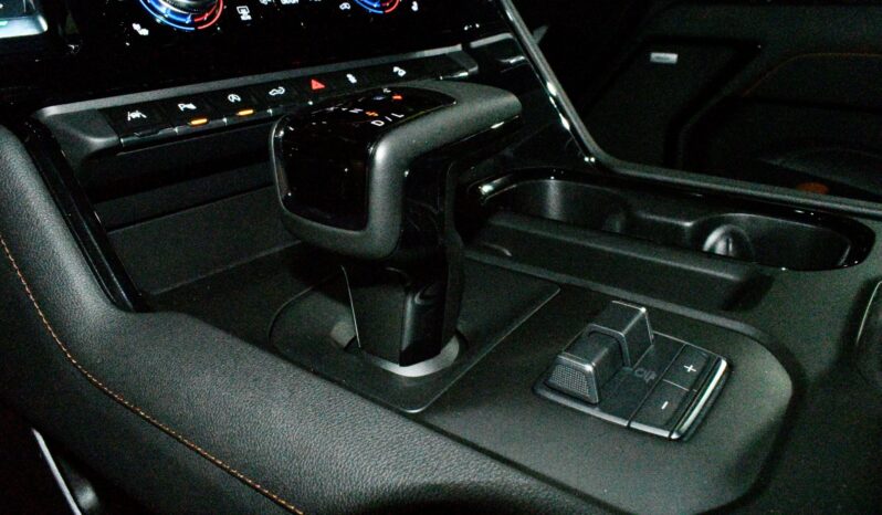 
								2025 GMC Sierra 1500 AT4 full									