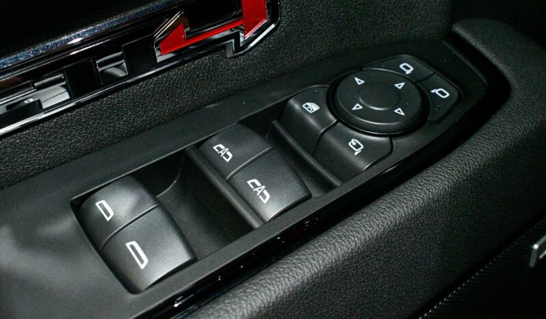 
								2025 GMC Sierra 1500 AT4 full									