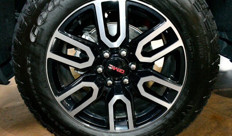 
								2025 GMC Sierra 1500 AT4 full									