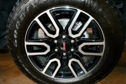 
										2025 GMC Sierra 1500 AT4 full									