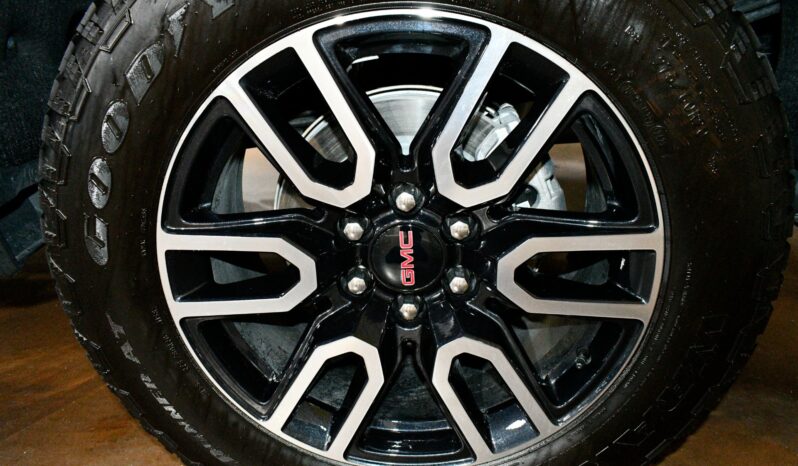 
								2025 GMC Sierra 1500 AT4 full									